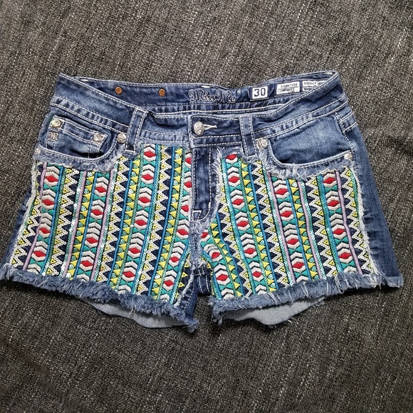 Miss Me Pants - MISS ME AZTEC SHORTS